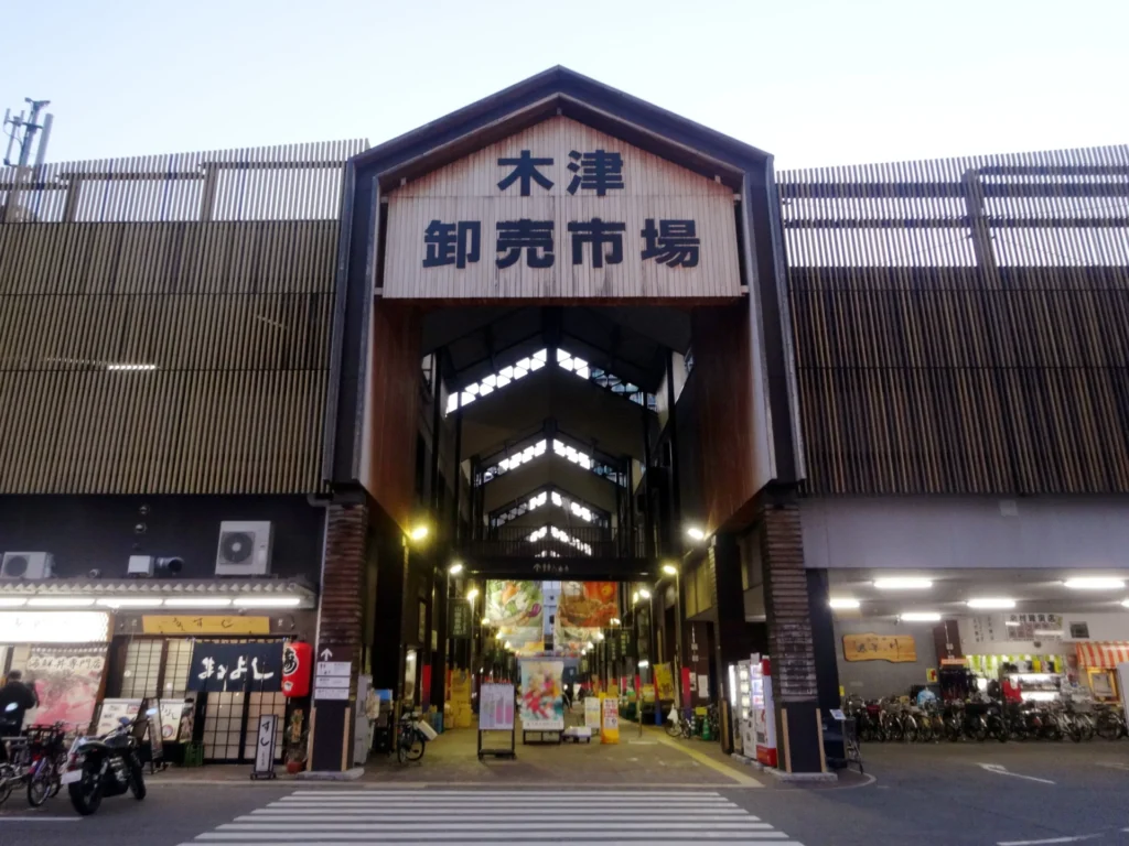 osaka-fish-market-06