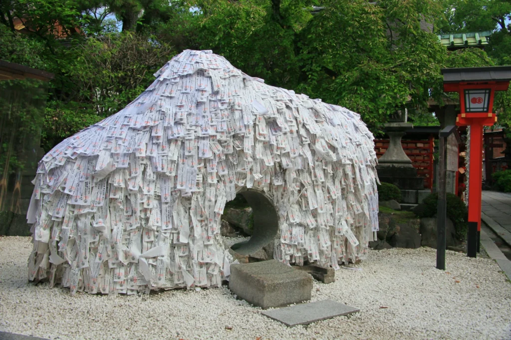 kyoto-kawaramachi-station-08