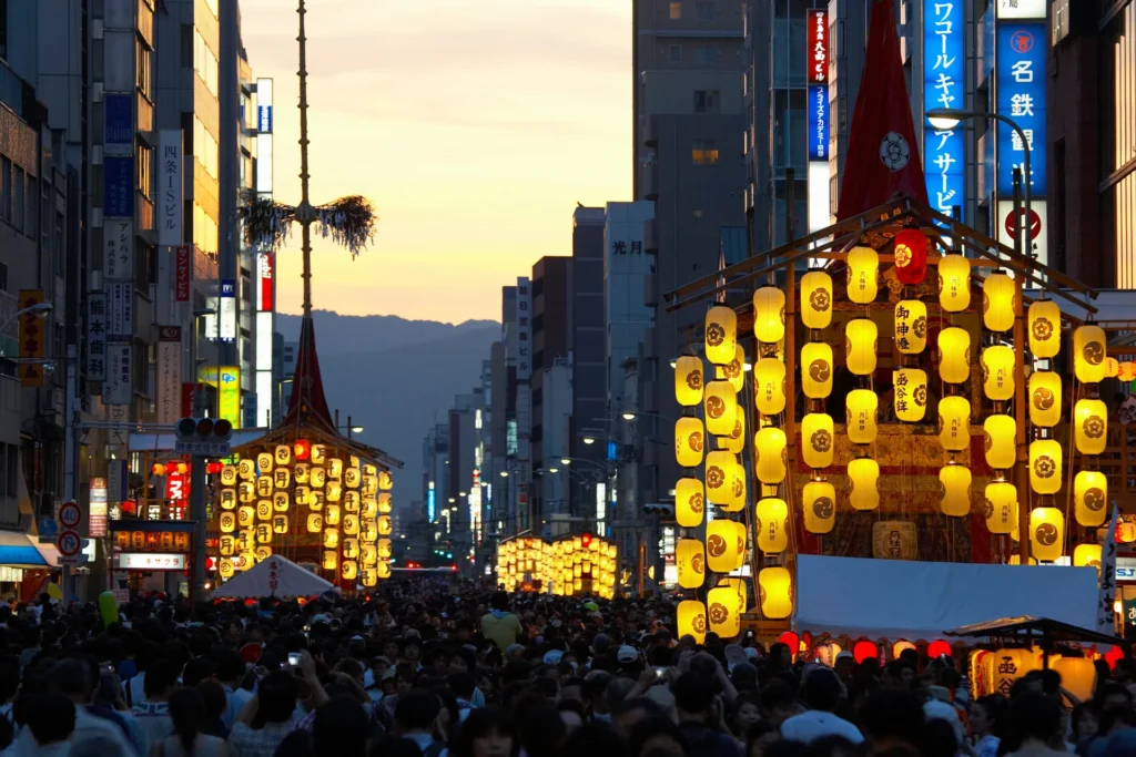 kyoto-summer-night-02